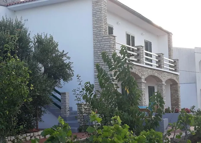 Pag Holiday Διαμέρισμα