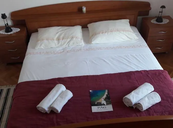 Pag Holiday Διαμέρισμα Pag Town